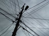 65 Bežný elektrický stĺp