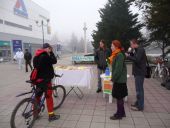 ...na ceste do práce v rannej hmle.