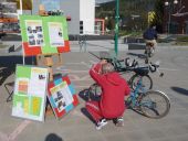 ...a informuje o mestskej cyklistike.