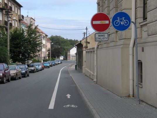 Jednosmerka otvorená pre cyklistov, Vyškov