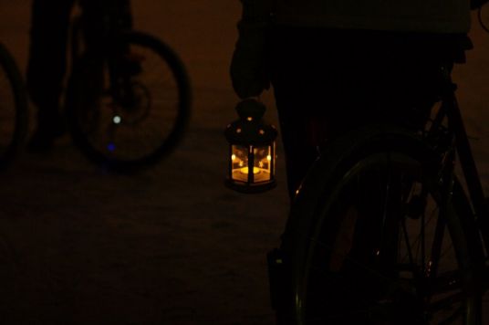 začína sa schádzať